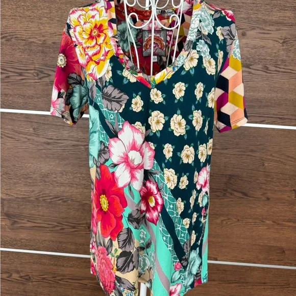 Johnny Was Nellie Favorite' floral tee Sz S - Picture 4 of 12